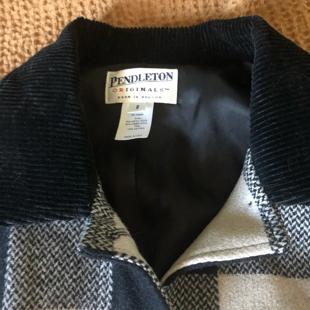 Pendleton Plaid Peacoat - Picture 5 of 7